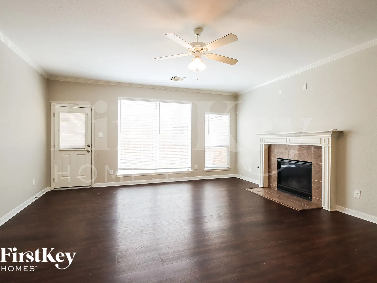 4 bed, 2.5 bath, 3176 sqft, $2,875 — Photo 4