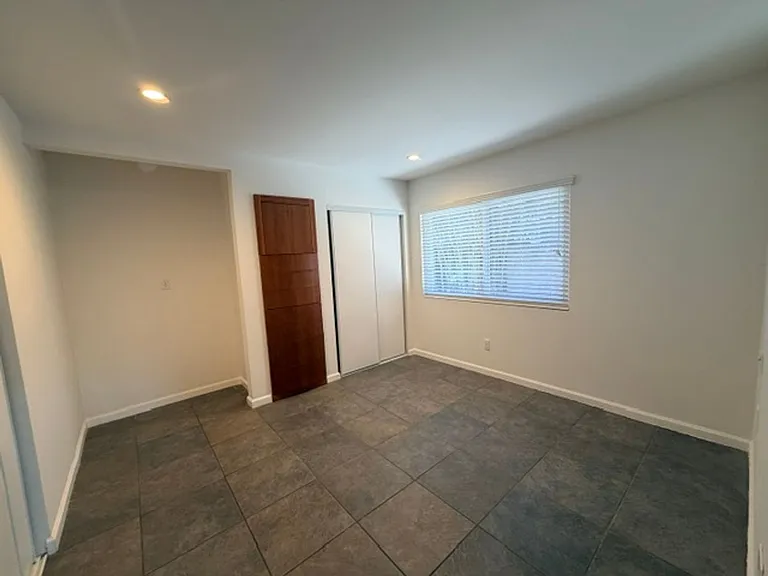 3785 Pershing Ave — Photo 16