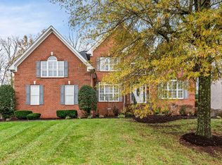 121 N Maple Ridge Ln, Goodlettsville, TN 37072