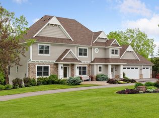 3010 Becker Rd, Maple Plain, MN 55359