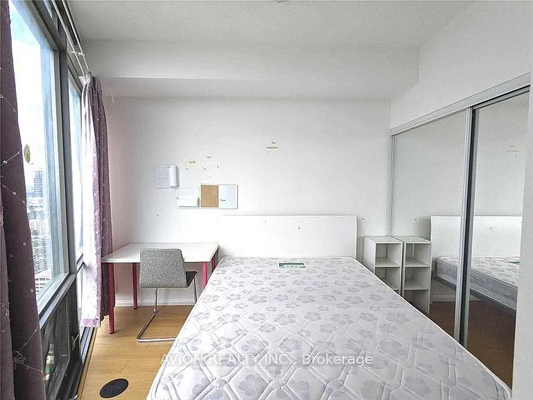 832 Bay St #4503 — Photo 8