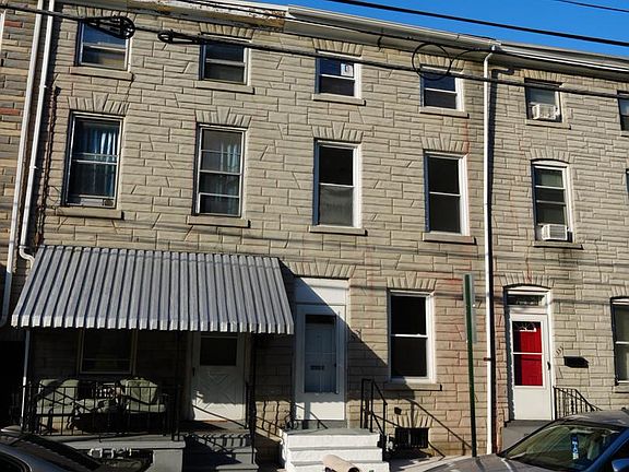 2nd image of 333 Spruce St