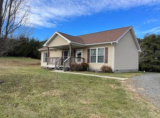 1291 Franklin Pike SE, Floyd, VA 24091