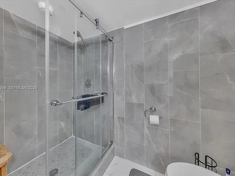 2240 N Cypress Bend Dr #204 — Photo 26