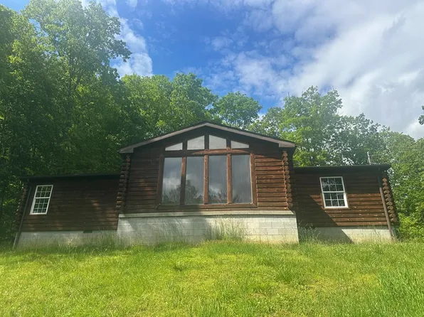 305 Rocky Ct, Beckley, WV 25801