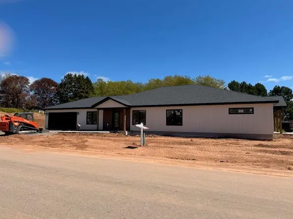 62 Saint Clair, Summerside, PE C1N 0L1