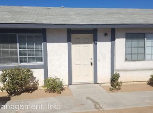 15501 Kiamichi Rd APT C, Apple Valley, CA 92307