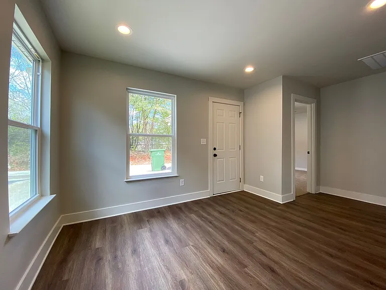 6228 Burbank Crossing Loop — Photo 19