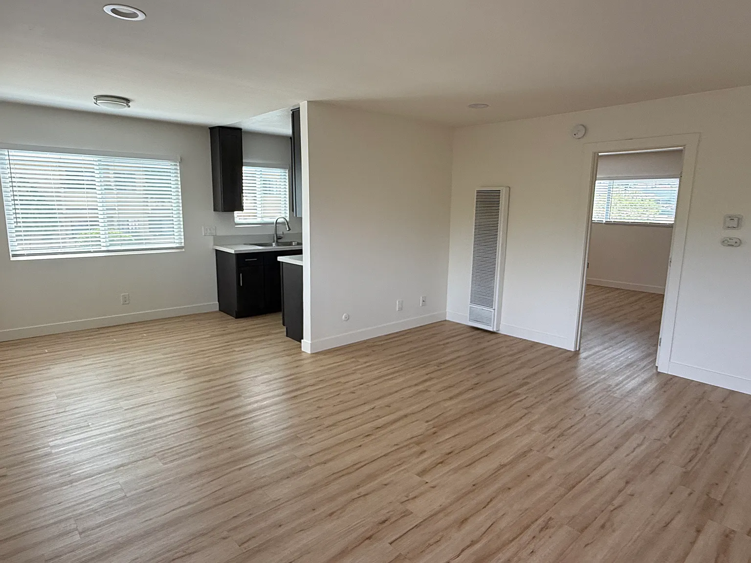1 bed, 725 sqft, $1,895 — Photo 1