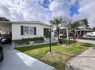 3001 SW 23rd St, Hallandale Beach, FL 33009