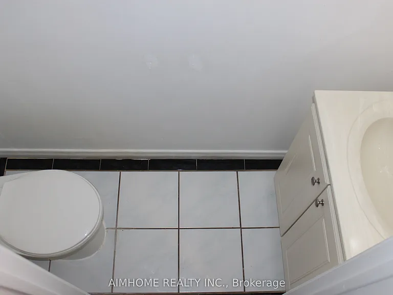 40 Hepscott Ter #LOWER — Photo 10