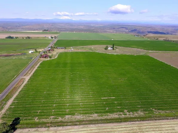 3804 NW Elm Ln, Madras, OR 97741