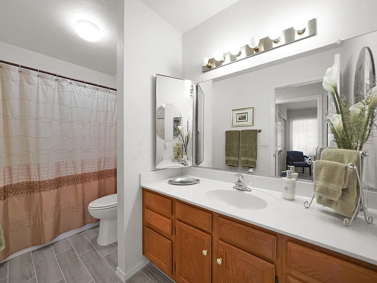 11010 W Poinsettia Dr — Photo 24