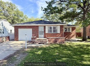 1917 N Lafayette Ave, Grand Island, NE 68803