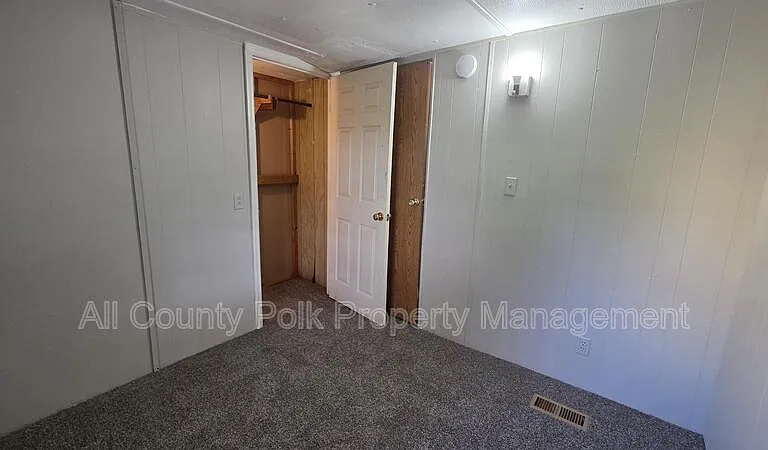 2735 W 10th St #HP-1 — Photo 8