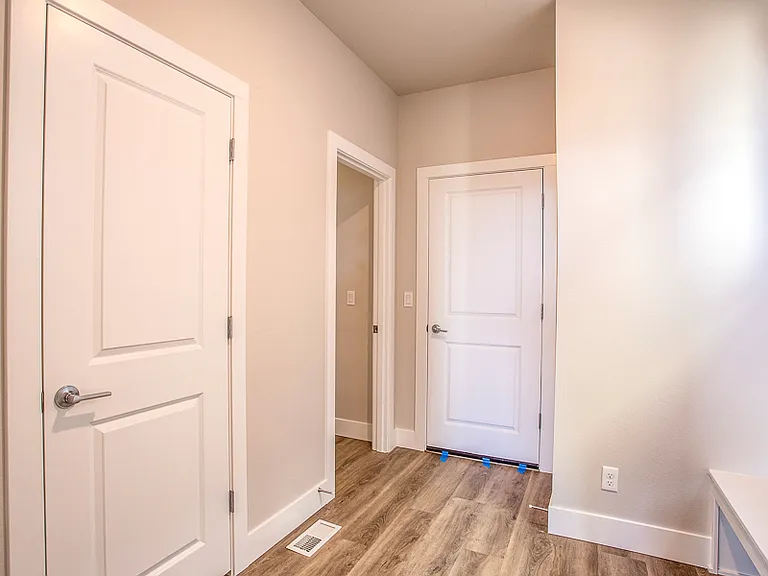 4132 SE 77th Ave — Photo 4