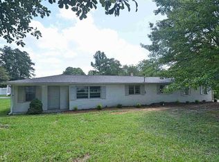 2915 Atkinson Rd, Loganville, GA 30052