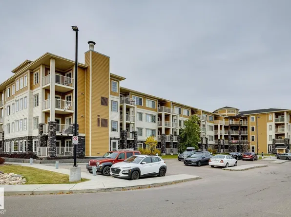 3670 139th Ave NW #312, Edmonton, AB T5Y 3N5