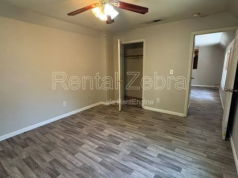 353 W 22nd St — Photo 6