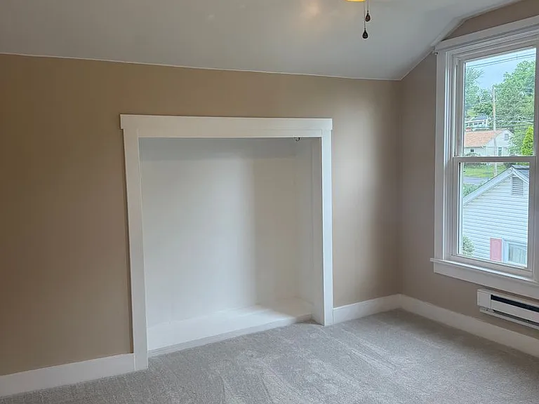 907 Walnut St #B — Photo 9
