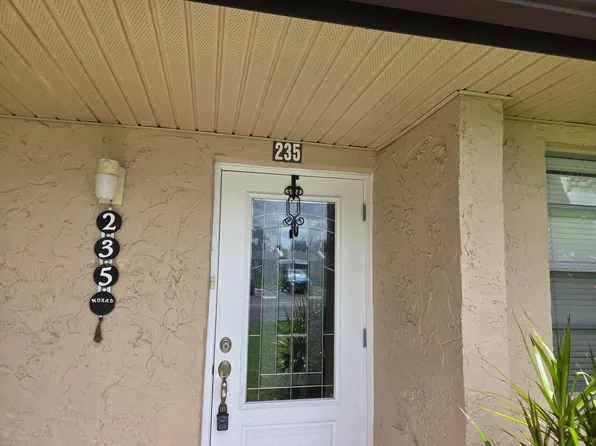 235 Lake Meryl Drive #235, West Palm Beach, FL 33411