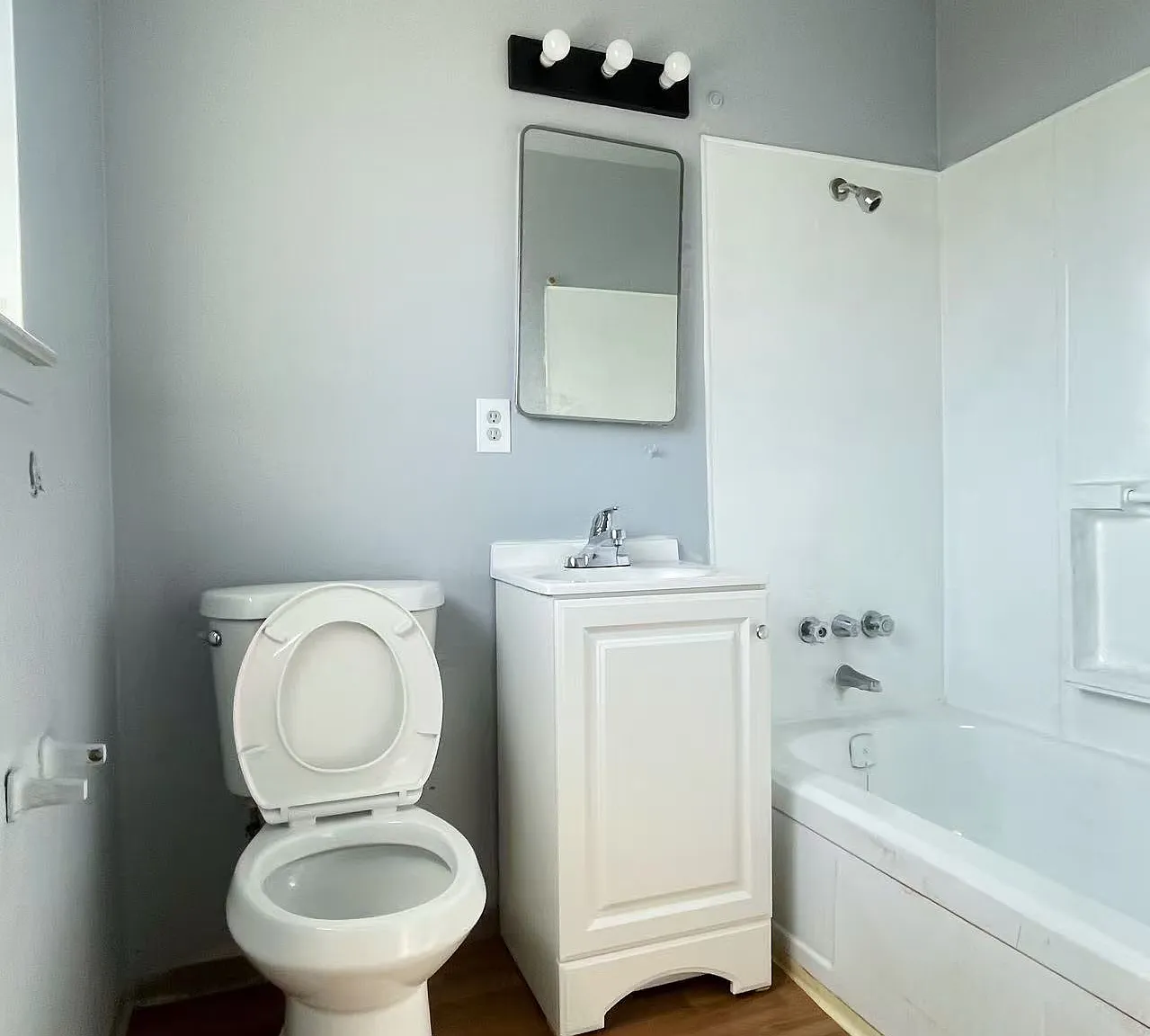 1 bed, 500 sqft, $950 — Photo 2