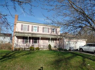 2 Basswood Dr, Bristol, RI 02809