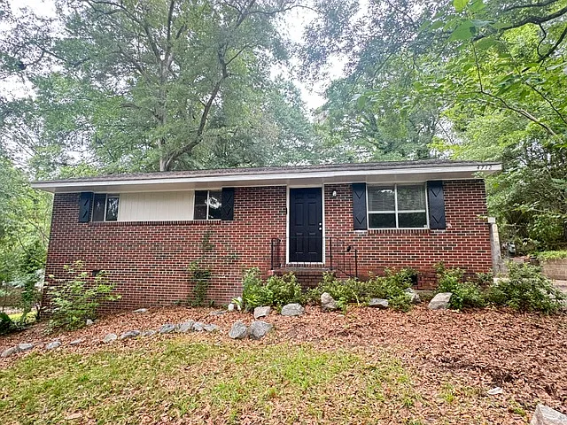 4712 Eton Dr — Photo 1