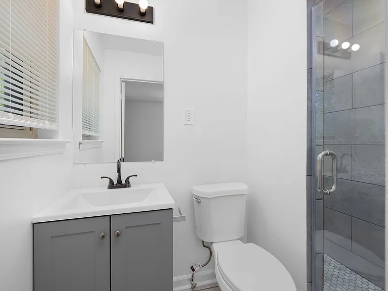 1860 Brookhaven Dr — Photo 21