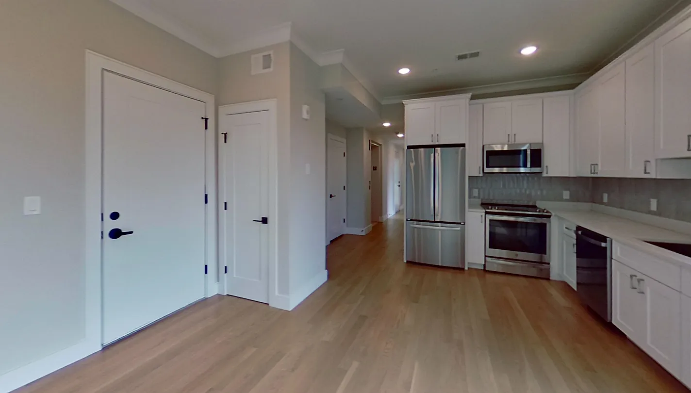 2 bed, 1.0 bath, 860 sqft, $3,695 — Photo 1