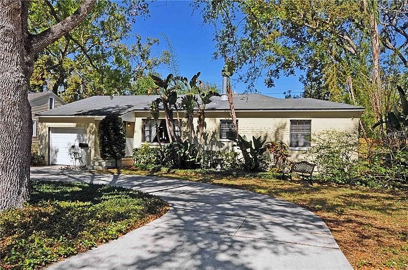 1st image of 909 Camellia Ave