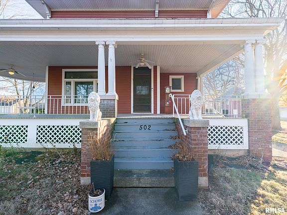 2nd image of 502 W 4th St