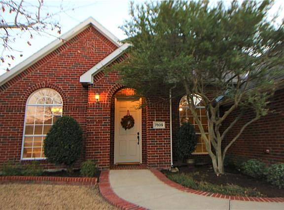 3rd image of 7809 Owl Creek Ln