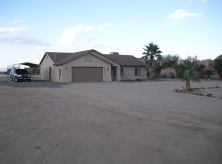 5856 W Collins Dr, Golden Valley, AZ 86413