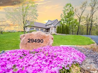 29490 Allentown Rd, Mackinaw, IL 61755