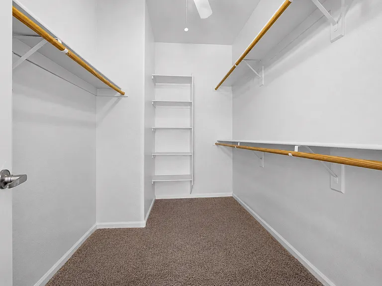 4810 E Virginia Ave #B — Photo 22
