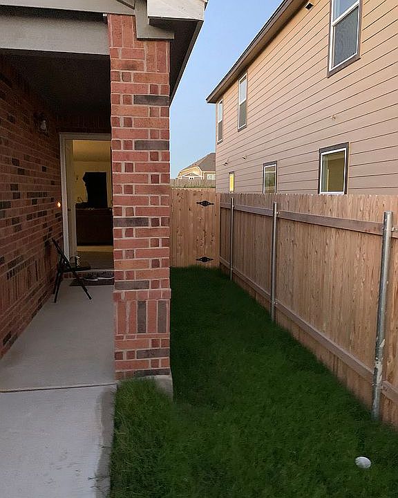 2nd image of 19012 Lady Bird Johnson St