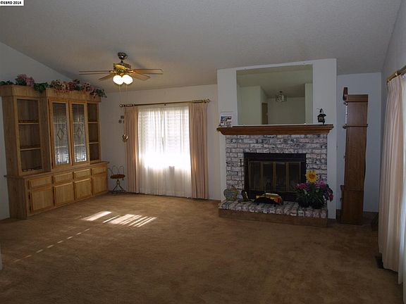 5th image of 1812 Venice Ln #91