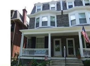 8424 Ardleigh St, Philadelphia, PA 19118