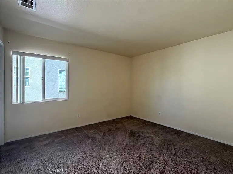 33365 Alagon St — Photo 12