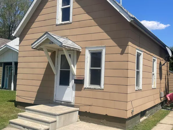 106 N Arch St, Aberdeen, SD 57401