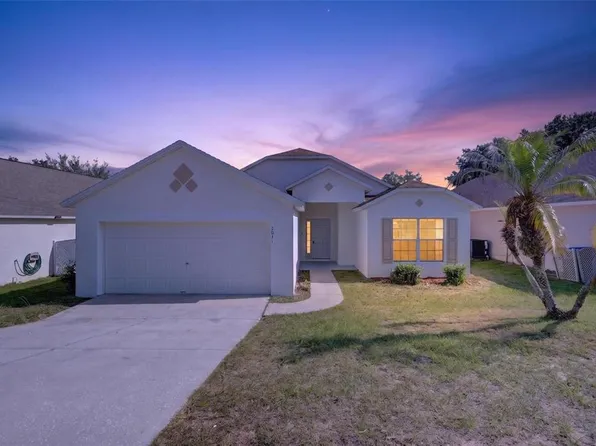 2041 Newtown Rd, Groveland, FL 34736