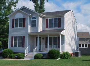 3813 Pillow Bluff Ln, North Chesterfield, VA 23237