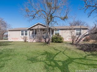 830 County Road 3821, San Antonio, TX 78253