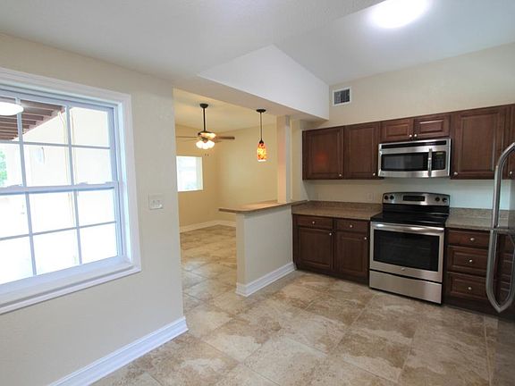 4th image of 5283 102nd St N