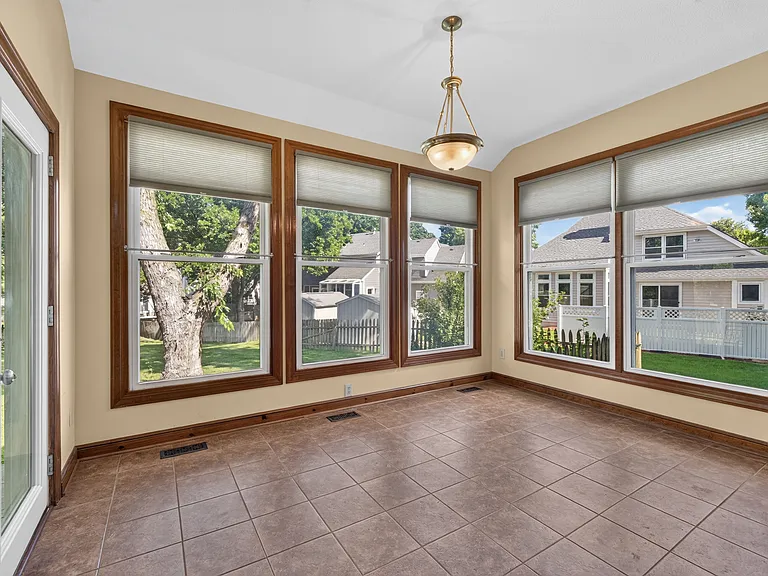 14510 S Kaw Dr — Photo 11