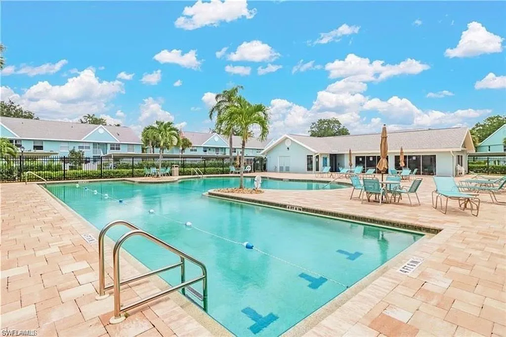 2 bed, 2.0 bath, 1250 sqft, $2,500 — Photo 4