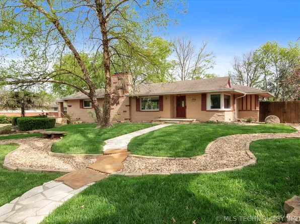 1414 Valley Rd, Bartlesville, OK 74003