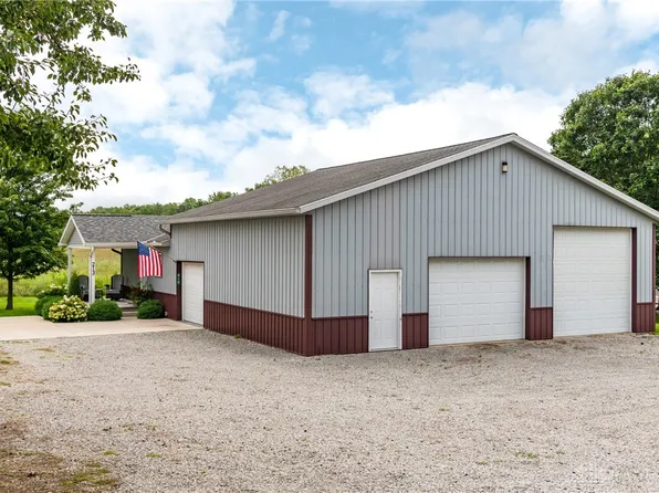 213 E Lawn Ave, Saint Paris, OH 43072