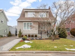 112 Longworth Avenue, Woodmere, NY 11598